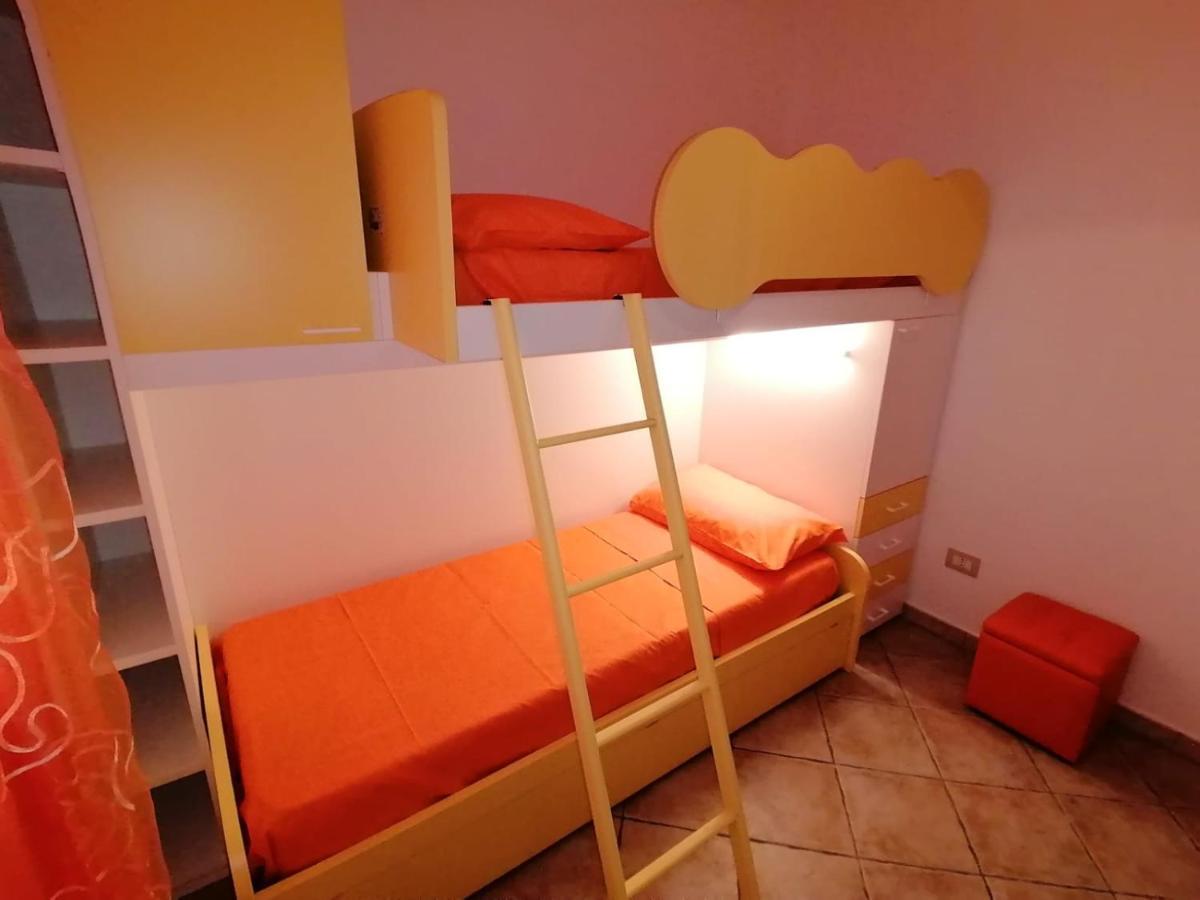 Case Vacanze Vista Mare Torre Pali Exterior foto